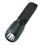 Streamlight 68702 4AA Lux Div 1 with White LED and alkaline batterie